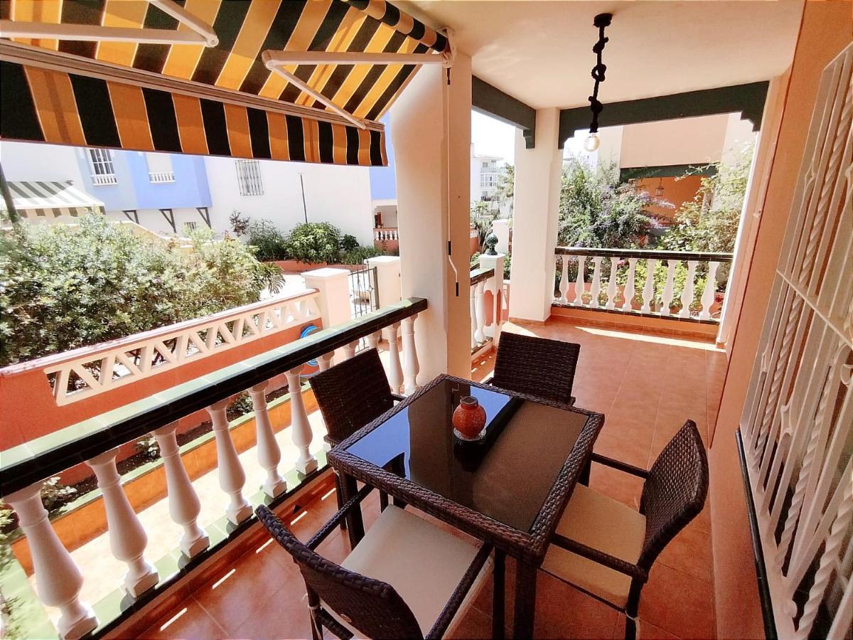 内尔哈Casa Playa, Terraza Y Garaje公寓 外观 照片