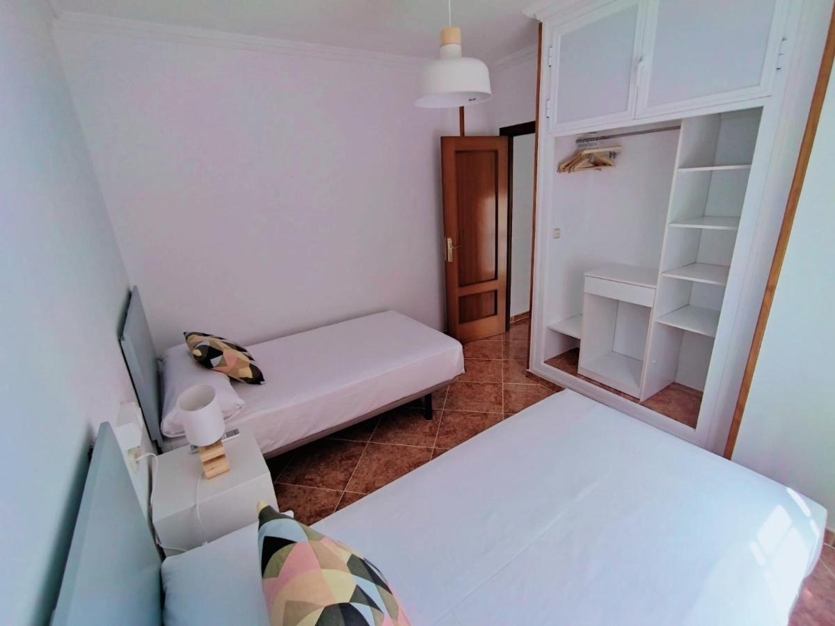 内尔哈Casa Playa, Terraza Y Garaje公寓 外观 照片