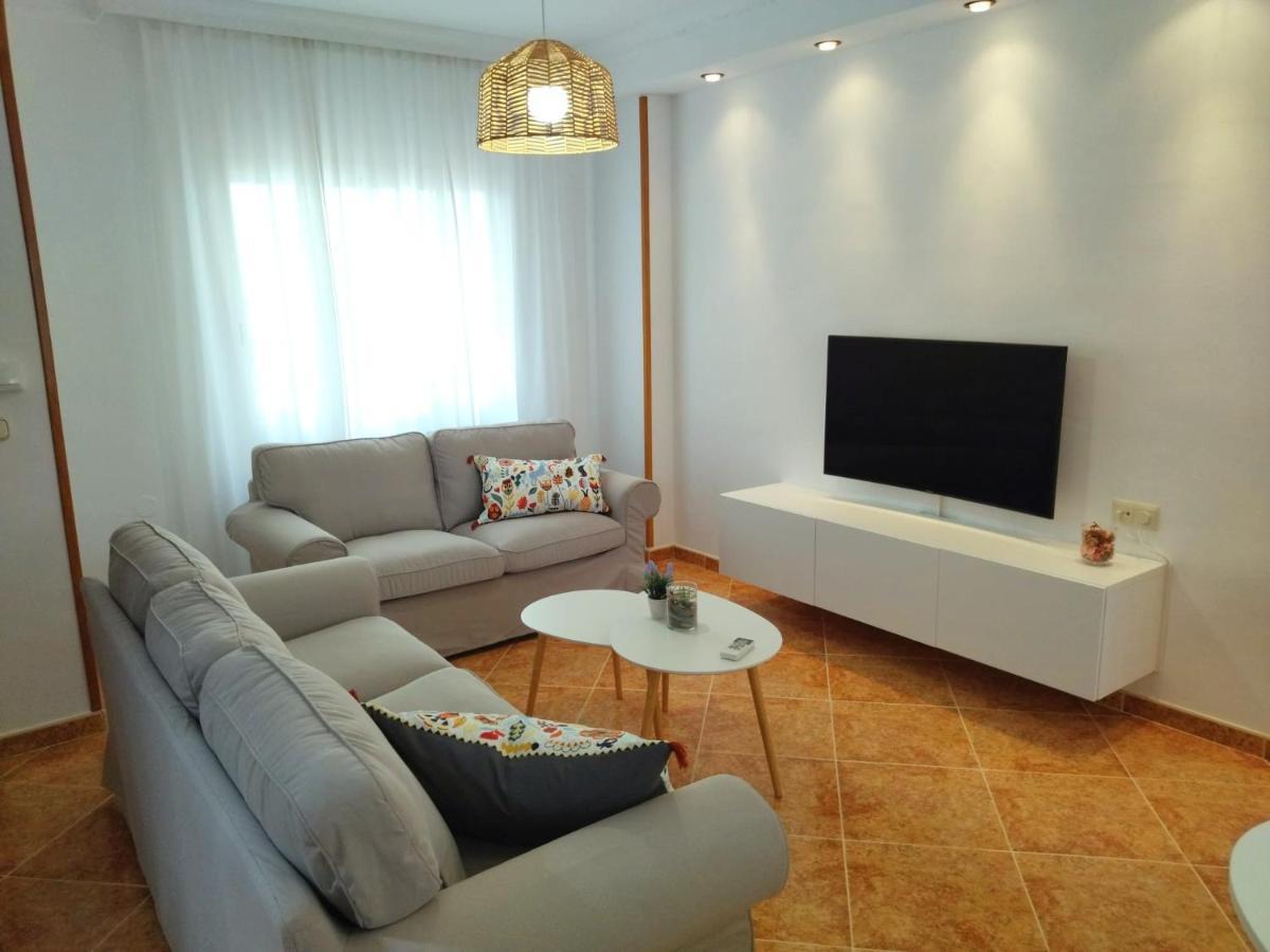 内尔哈Casa Playa, Terraza Y Garaje公寓 外观 照片