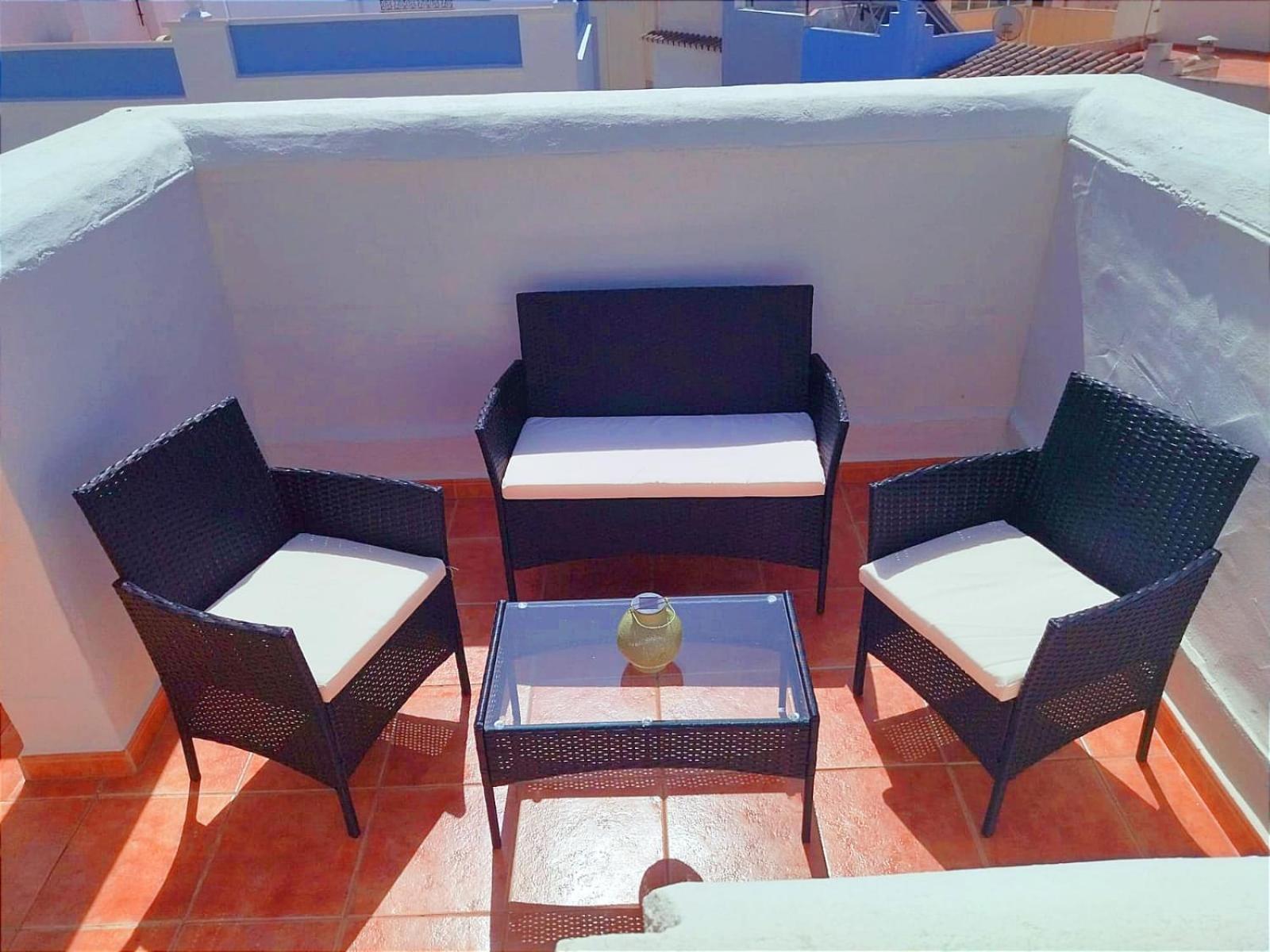 内尔哈Casa Playa, Terraza Y Garaje公寓 外观 照片